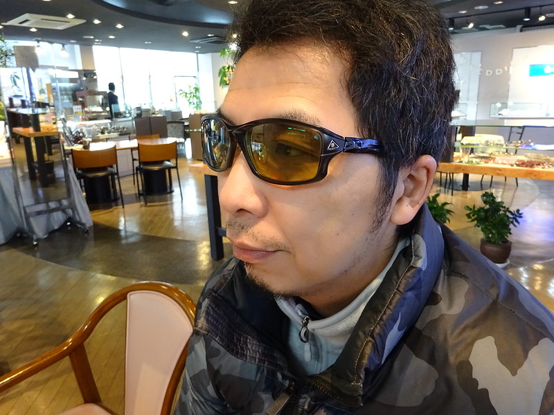 期間限定特価品 偏光グラス Zeque by ZEAL OPTICS LEMAN定価38500 Zeque by ZEAL OPTICS(ゼクー バイ ジールオプティクス) LEMAN(レマン) マットブラック トゥルービュースポーツ×シルバーミラー F-1527